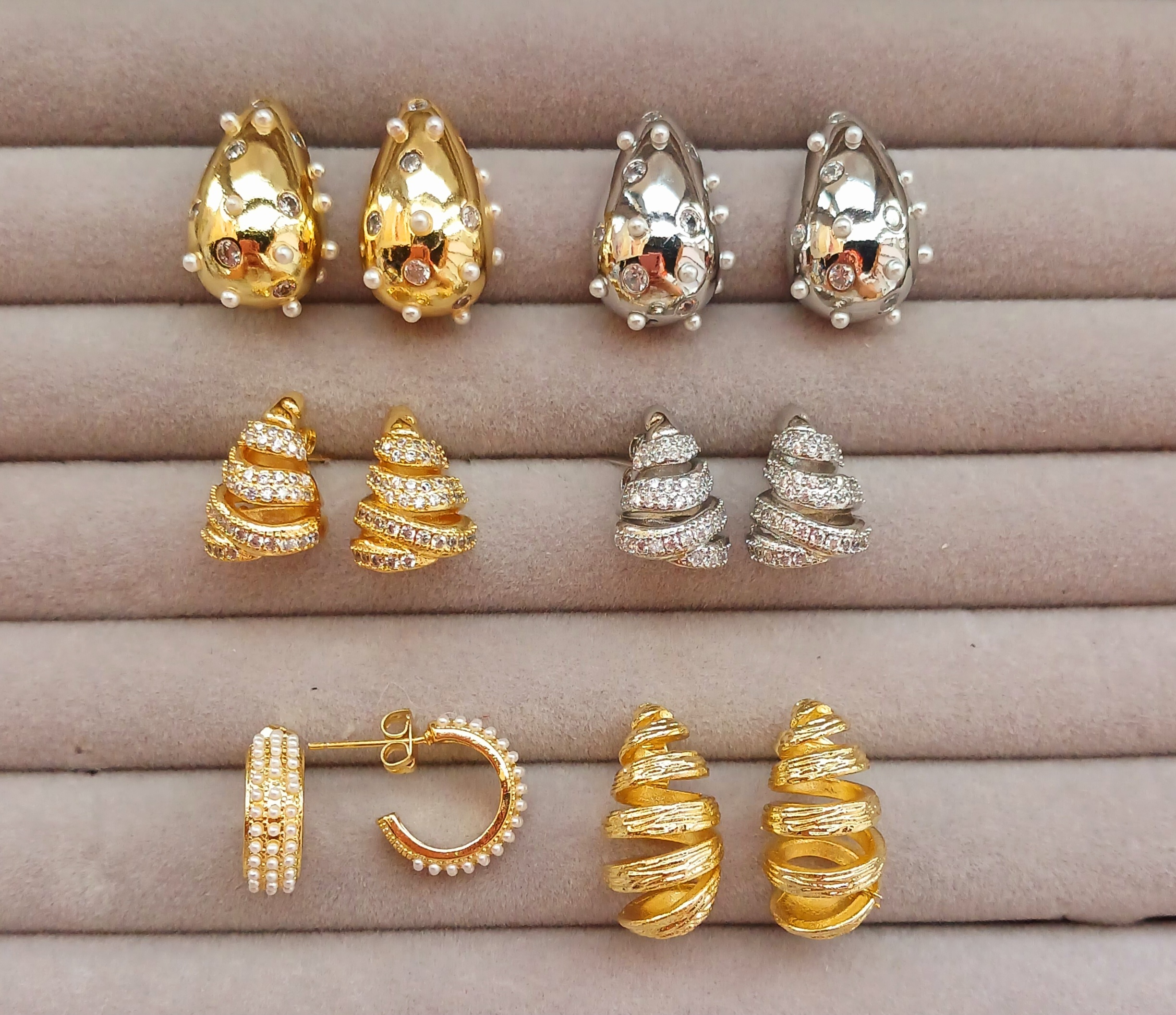 ARETES Y ARGOLLAS DE MICROCIRCONIA