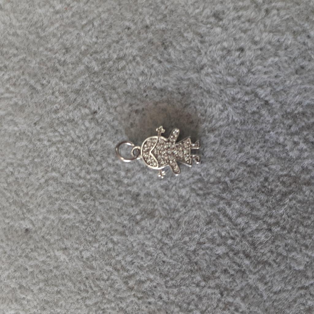 DIJE MICROCIRCON NIÑA PLATEADO 