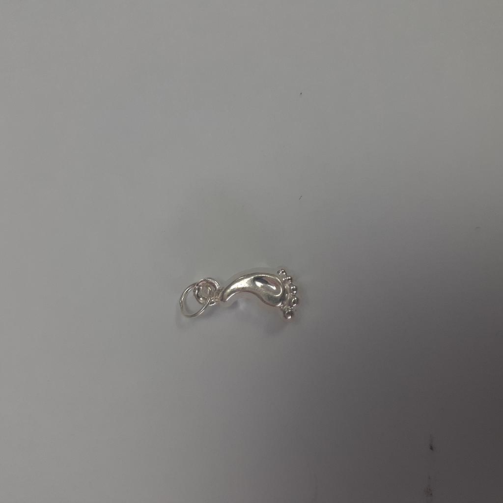 DIJE PIE PLATA