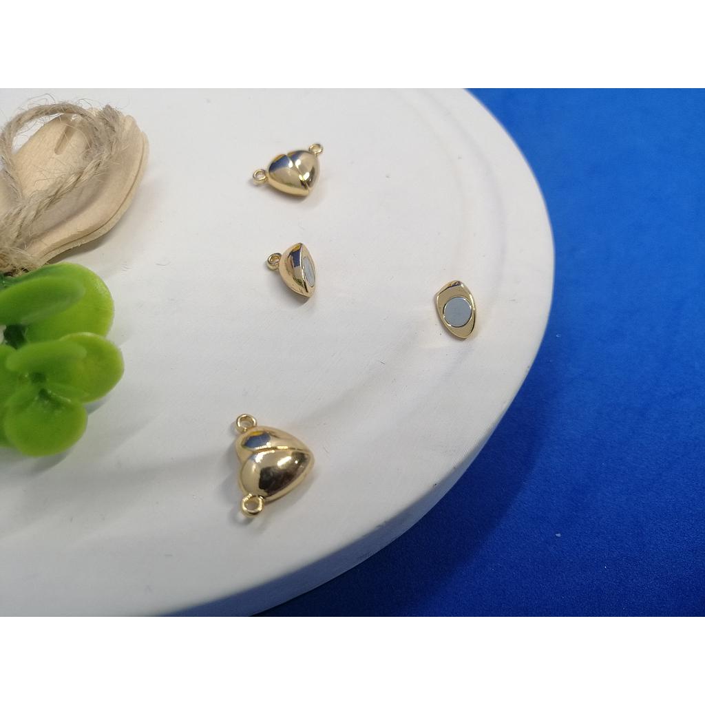 BROCHE IMAN DE CORAZON MICROCIRCONIA 10MM