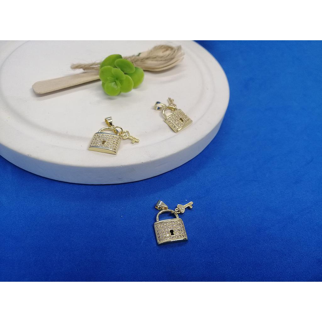 DIJE CANDADO Y LLAVE MICROCIRCONIA 20MM