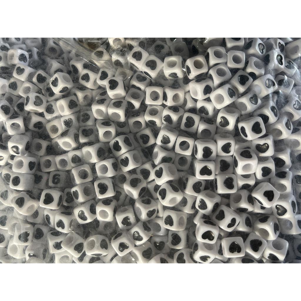 SEPARADOR ACRILICO CORAZON 7X7MM 500GR
