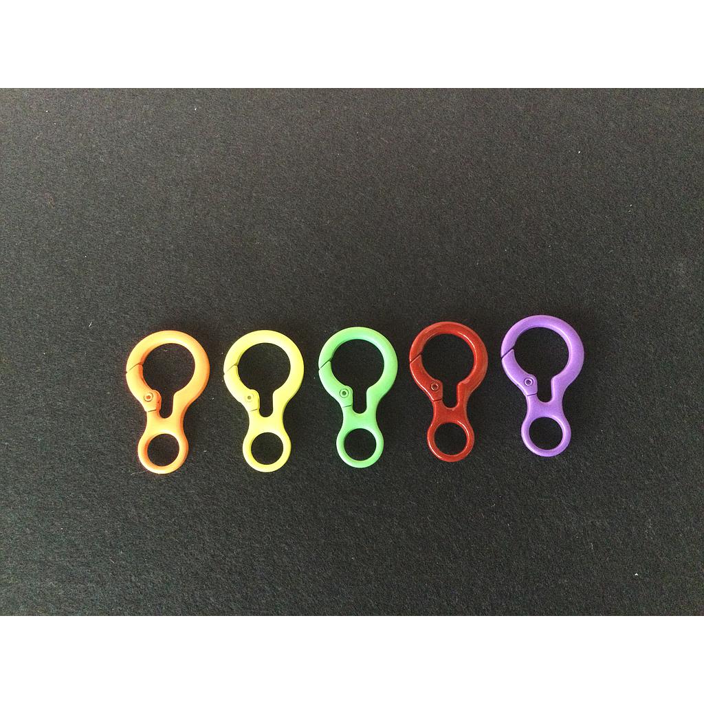BROCHES ENAMEL 38MM