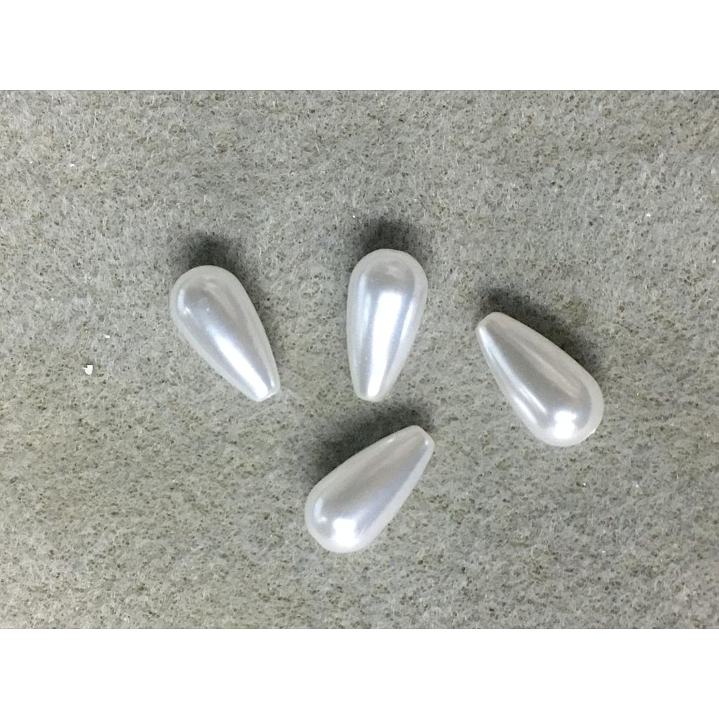 PERLA ACRILICA GOTA 8X15MM 4-PCS