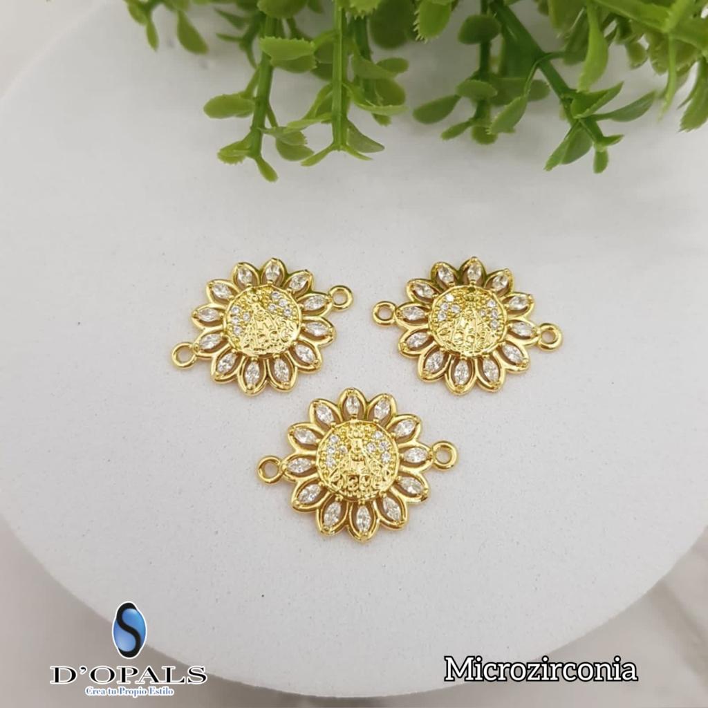 DIJE FLOR CON VIRGEN SUYAPA MICROZIRCONIA