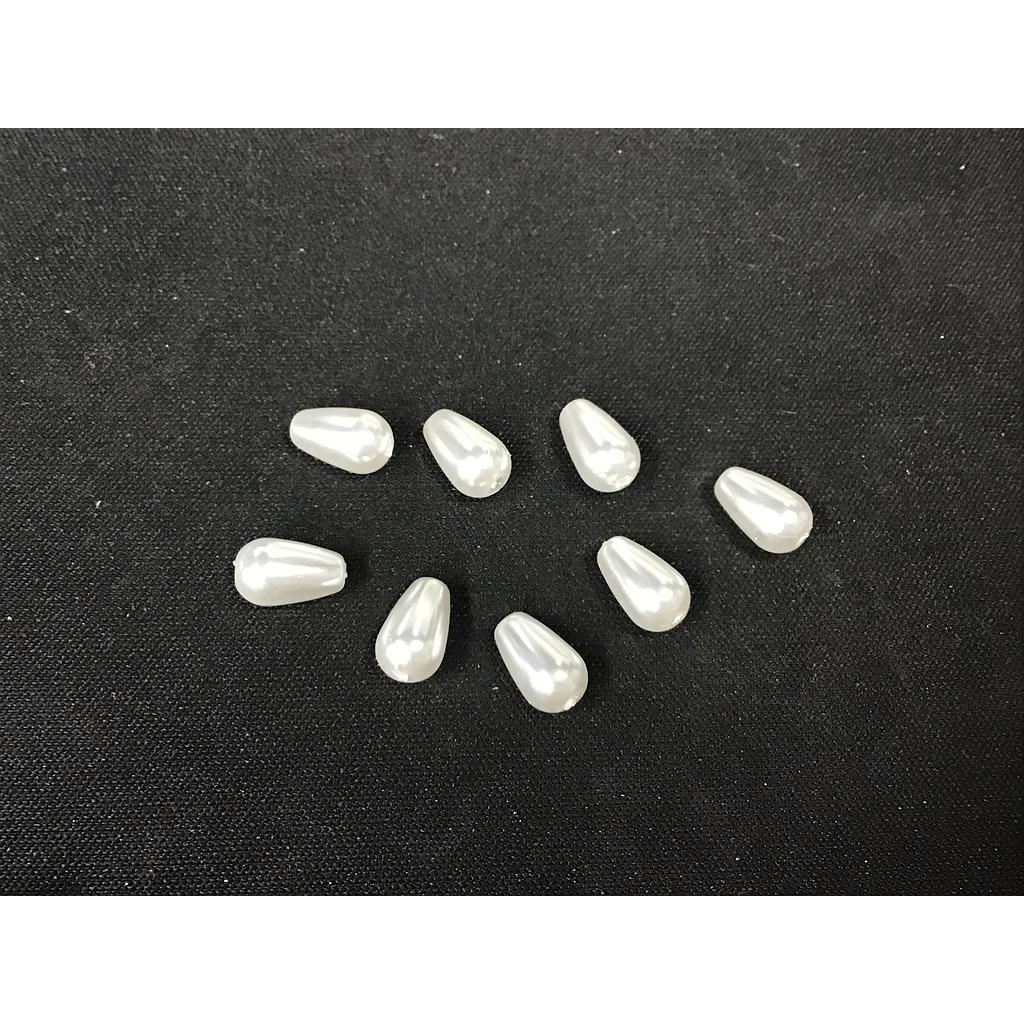 PERLAS ACRILICAS GOTAS 10X6MM RISTRA 50PCS