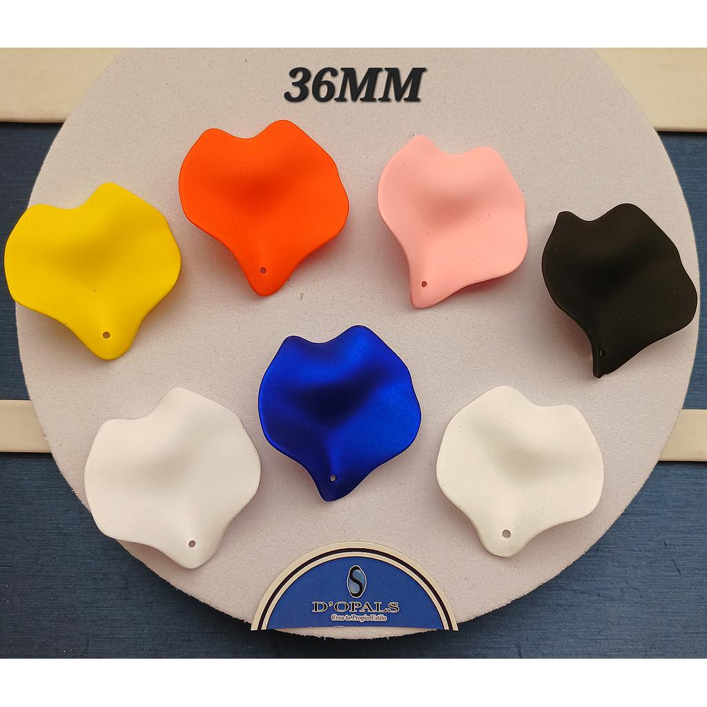 PETALOS ACRILICOS DE COLORES 36MM 4PCS