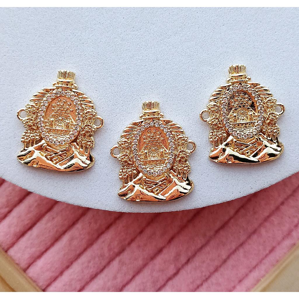 DIJE DE ESCUDO ELECTROENCHAPADO